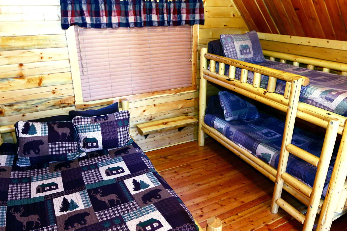 Yosemite Pines RV Resort and Family Lodging