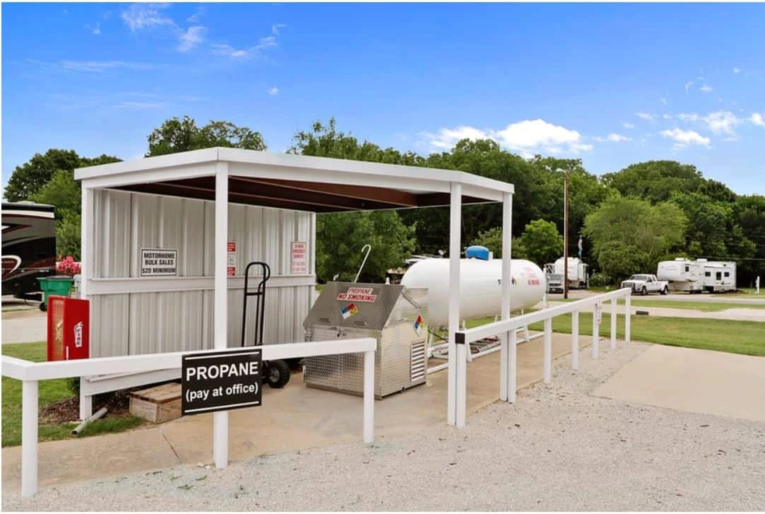 Northlake Village RV Park