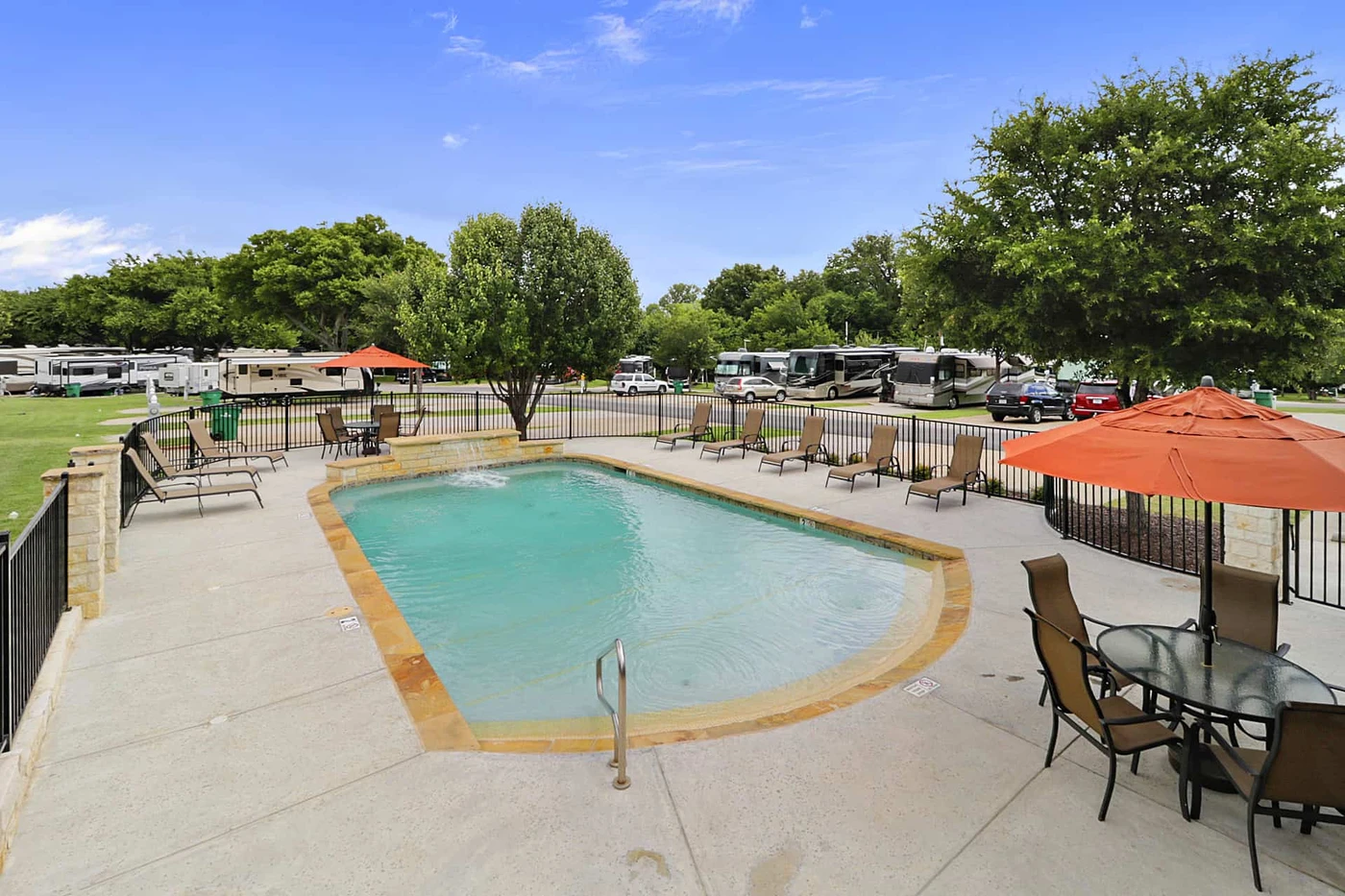 Northlake Village RV Park