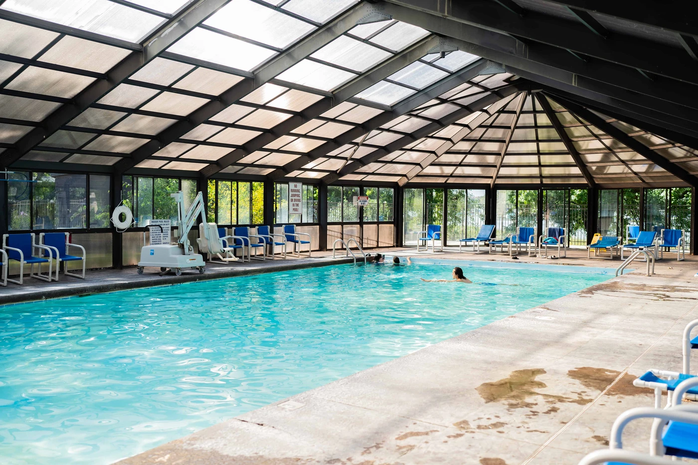 Yogi Bear's Jellystone Park Camp Resort Barton Lake