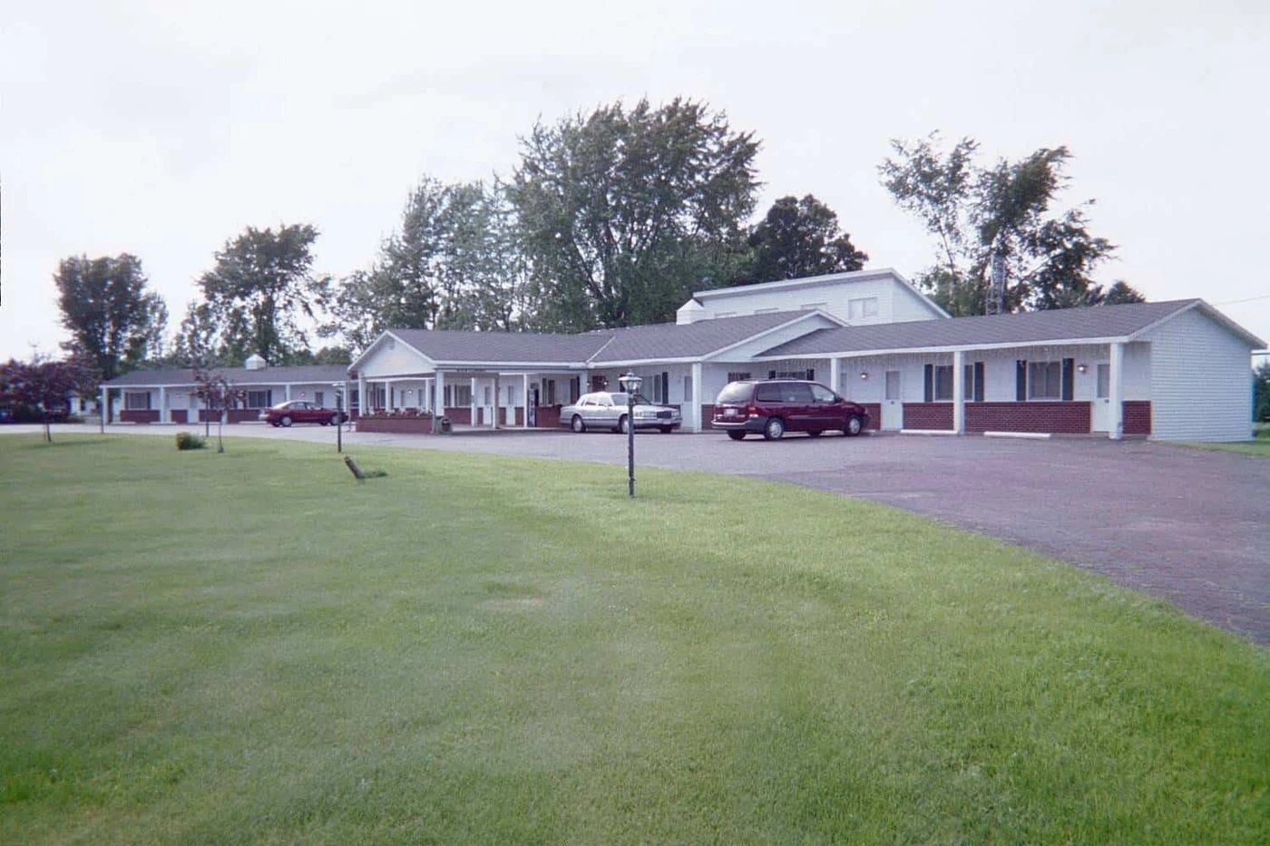 Stop On Inn Motel & Campground