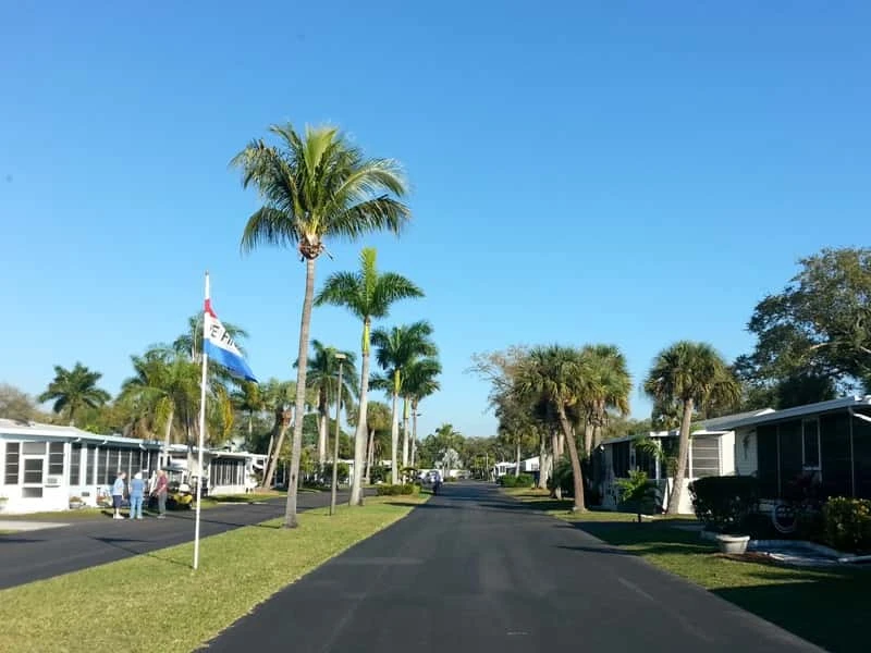 Groves RV Resort