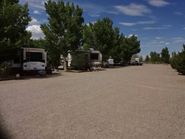 Kiva RV Park & Horse Motel