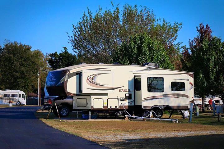 Eagles Landing Resort & Recreation