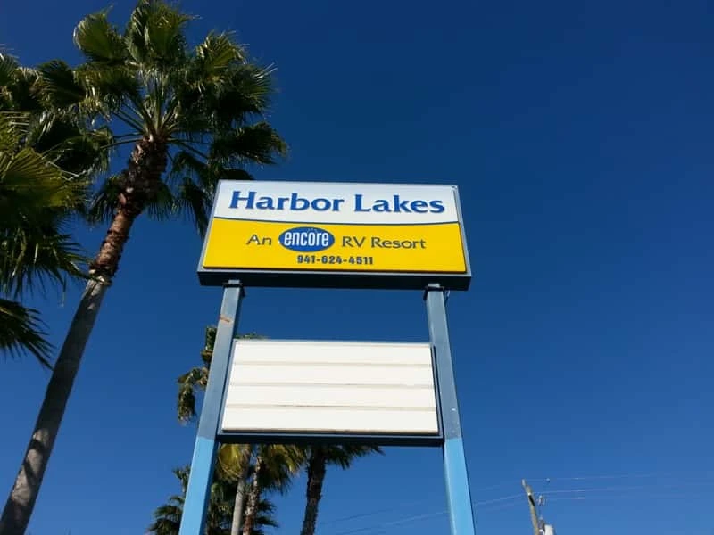 Encore Harbor Lakes RV Resort