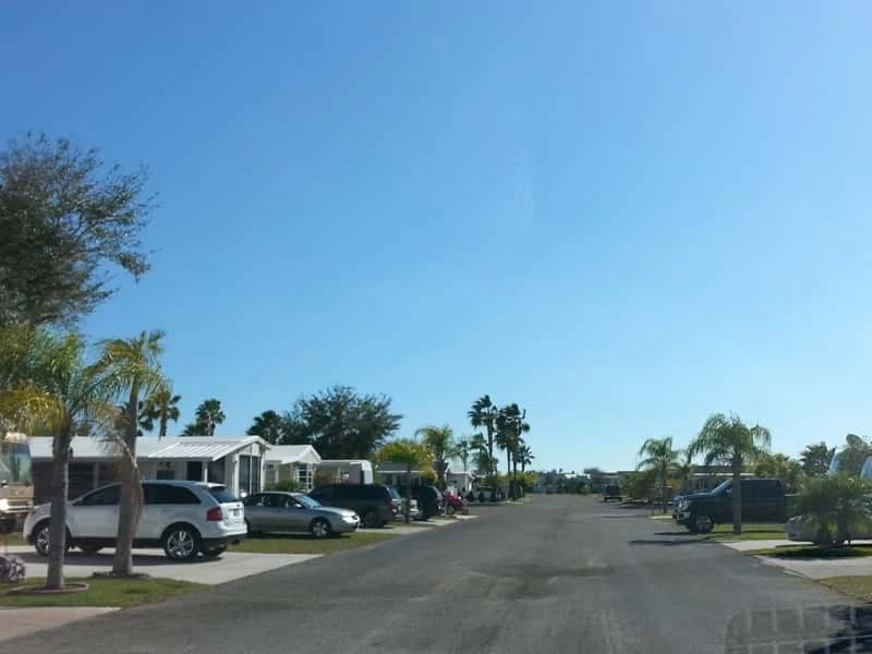 Encore Harbor Lakes RV Resort