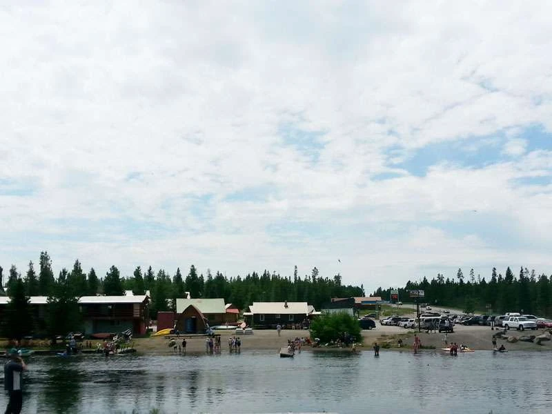 Mack's Inn RV Park