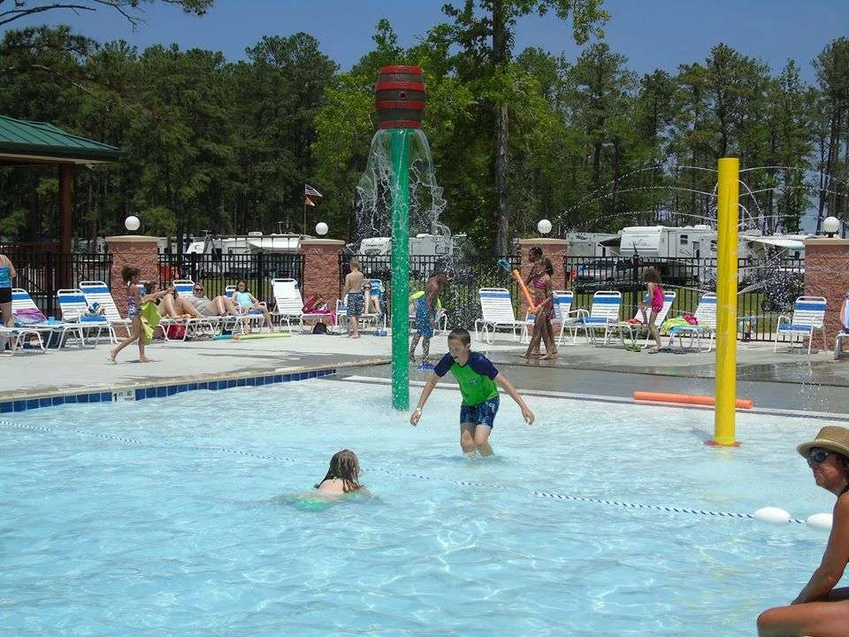 Tall Pines / Chesapeake Bay KOA Holiday (VA)