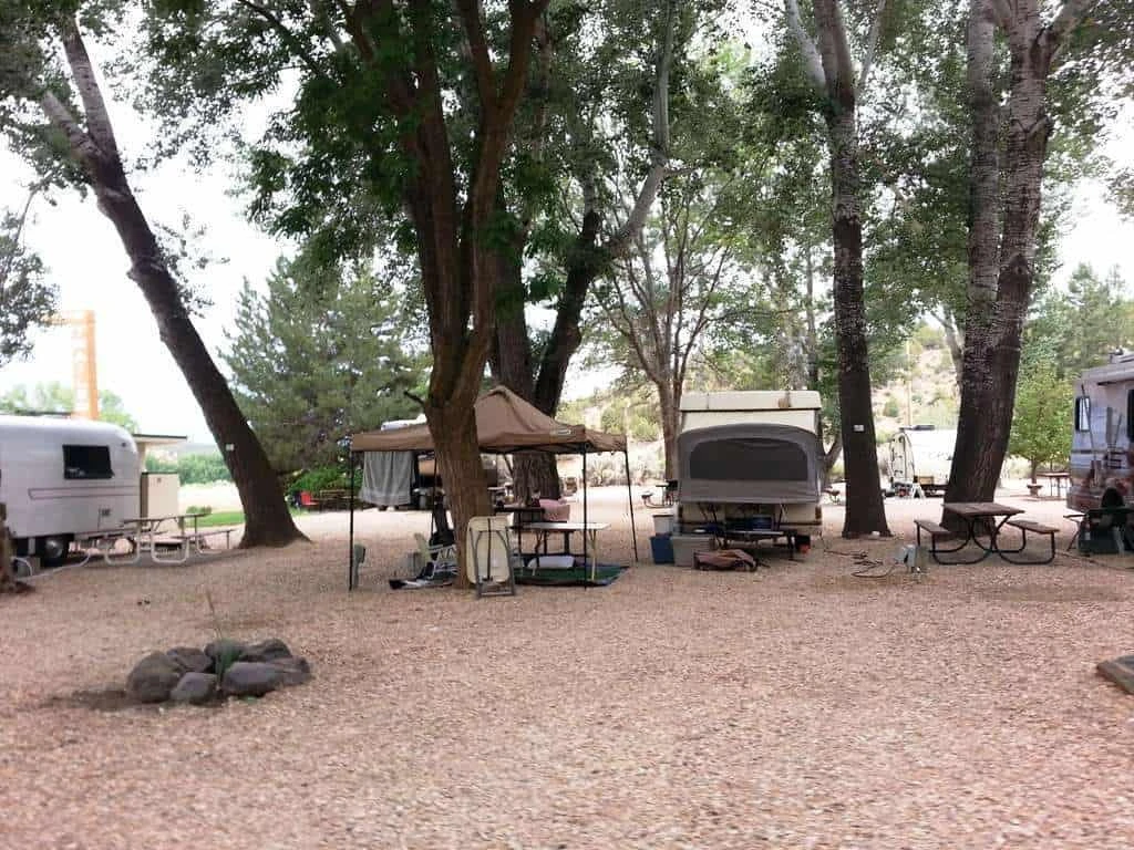 Mount Carmel Motel and RV Park
