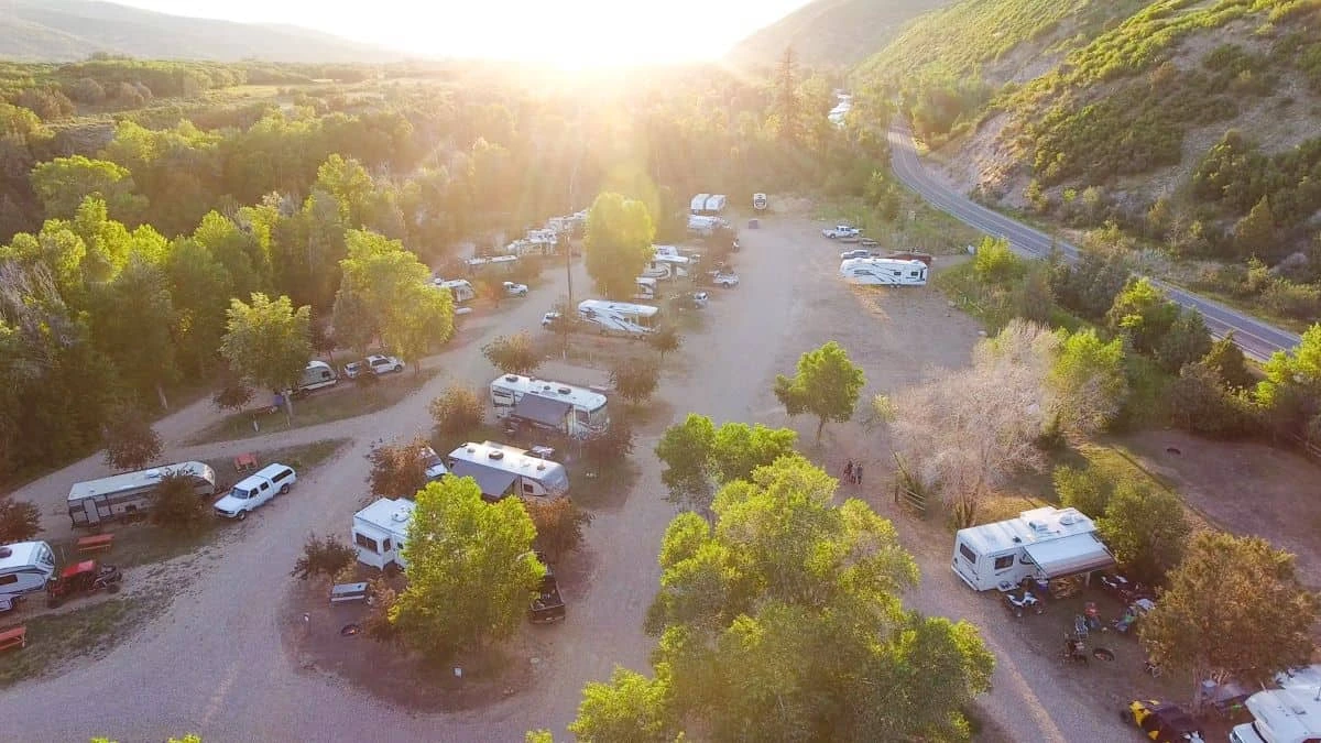 Knotty Pines RV Resort