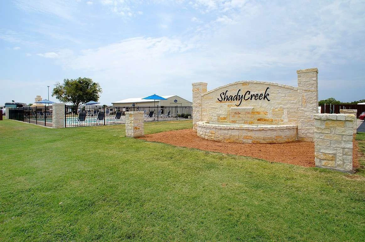Shady Creek RV Park & Storage