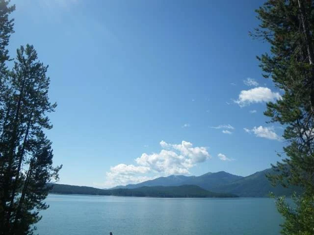 Emery Bay Campground