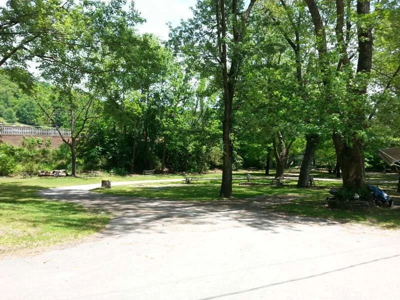Cherokee Campgrounds and Log Cabins