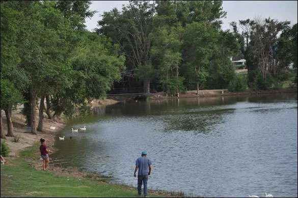 Reeve Lake RV Park