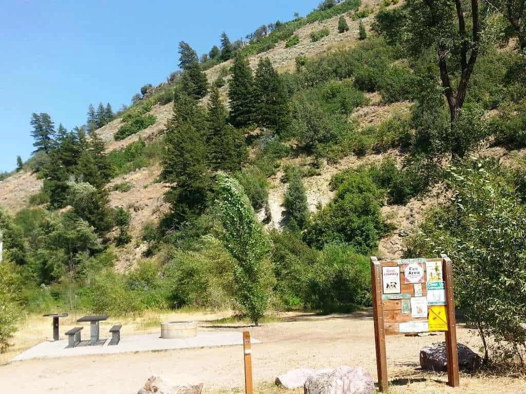 Botts Campground