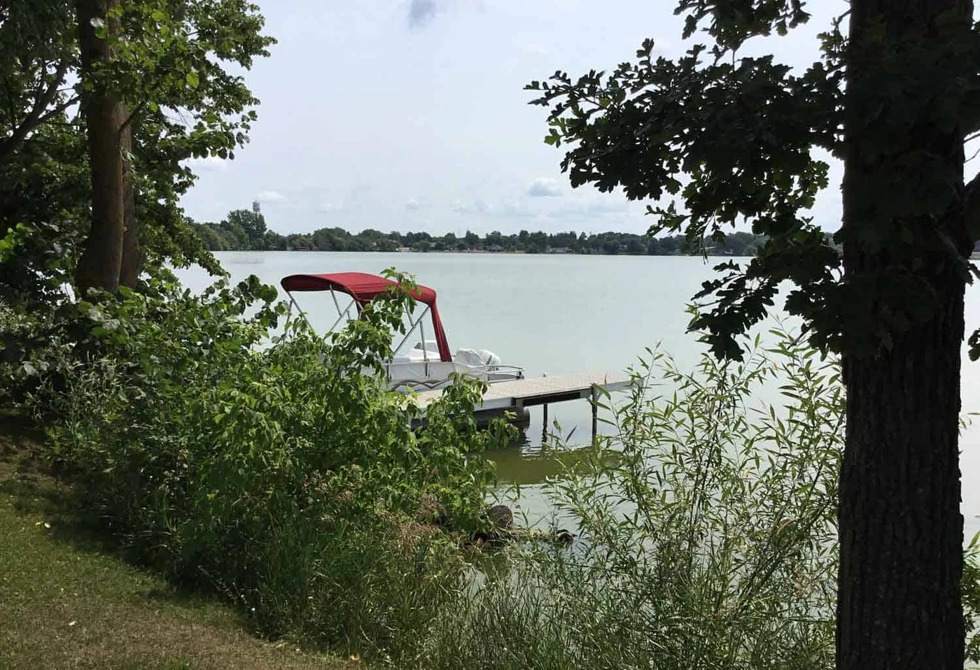 2Annes Lakeside RV Park