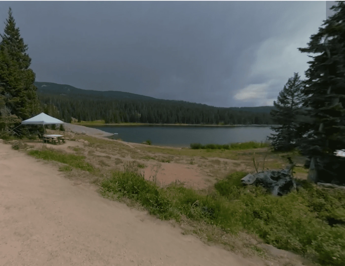 Lake Irwin Campground