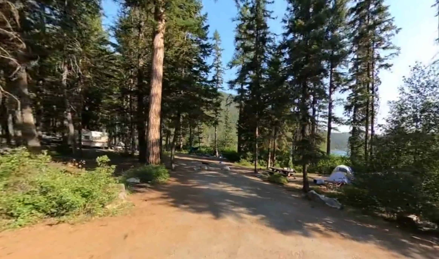 Bonaparte Lake Campground