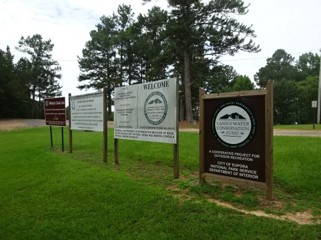 Whites Lake Creek Campground