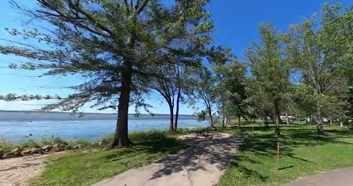 Thomson Causeway Campground
