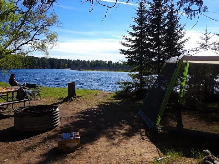 Tahquamenon Falls State Park - Rivermouth Modern Campground