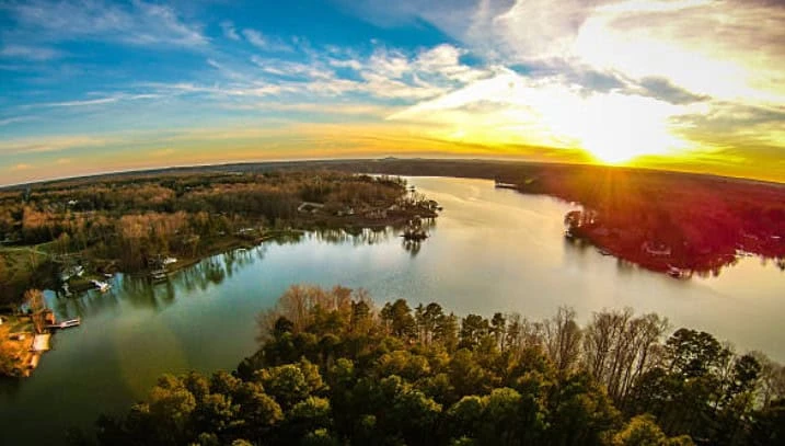 Kerr Lake State Recreation Area - Henderson Point (Section A)