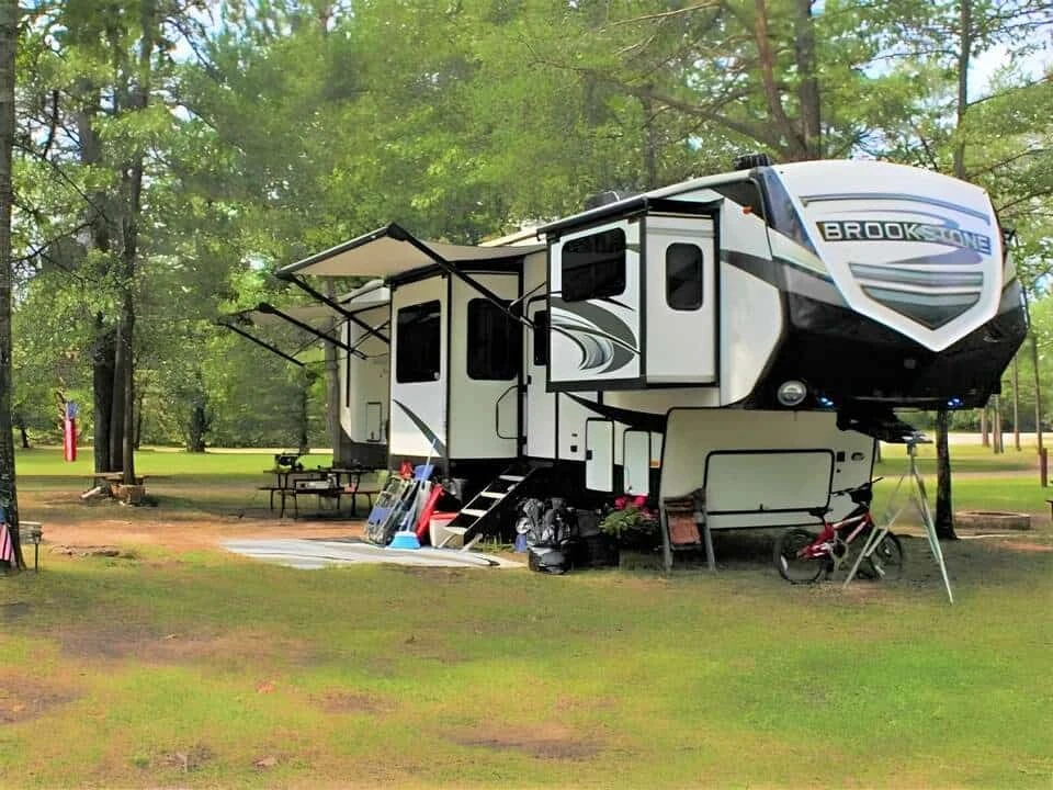 Twin Bears Wooded Campground