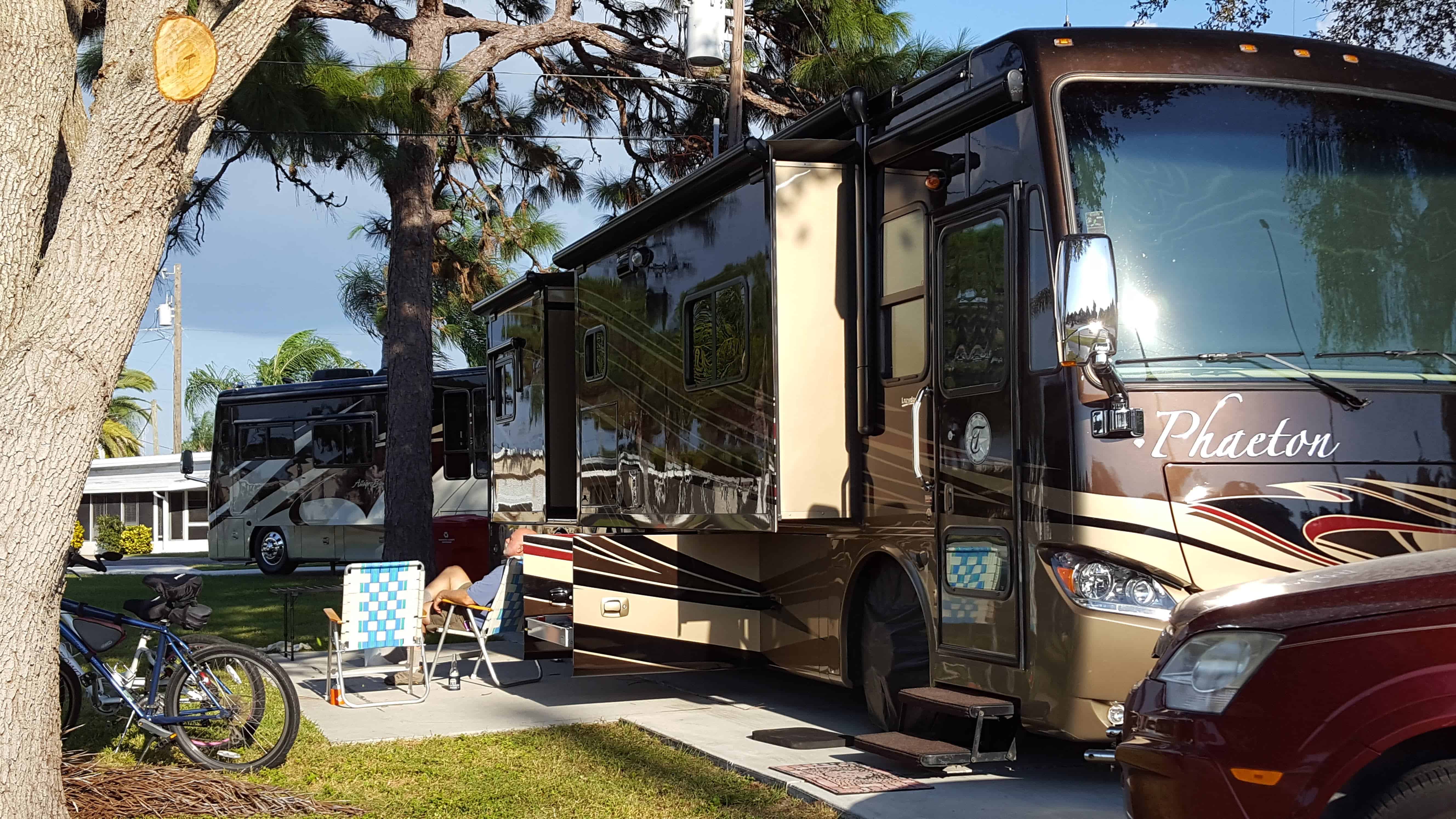 Florida Pines Mobile Home Park