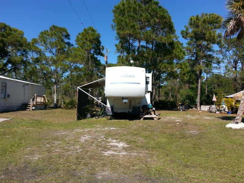 Calusa Cove Mobile Home Resort