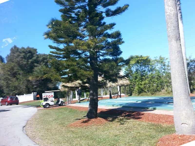 Crooked Hook RV Resort