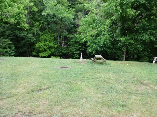 Eagle's Nest Campground