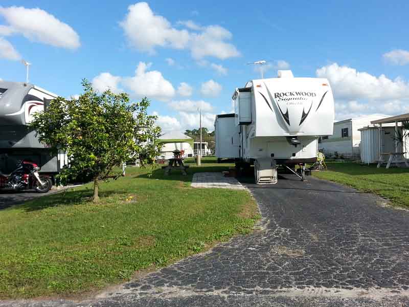 Fiesta Grove RV Resort