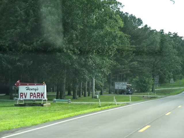 Henry's RV and Mobile Home Park