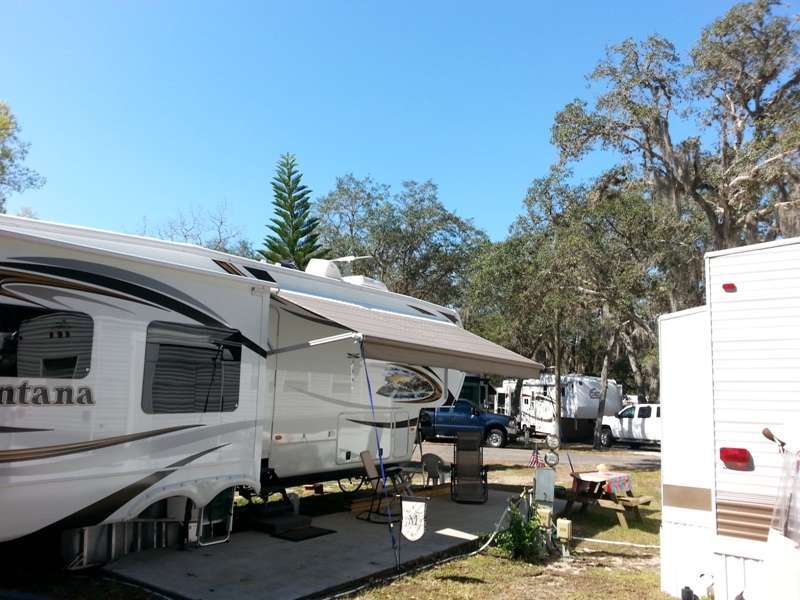 Lake Josephine RV Resort