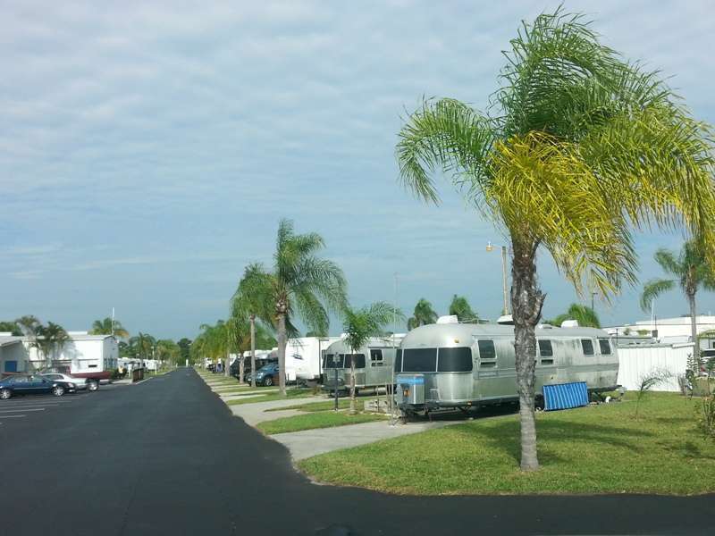 Land Yacht Harbor of Melbourne