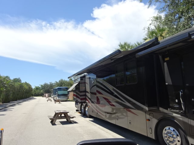 Neapolitan Cove RV Resort