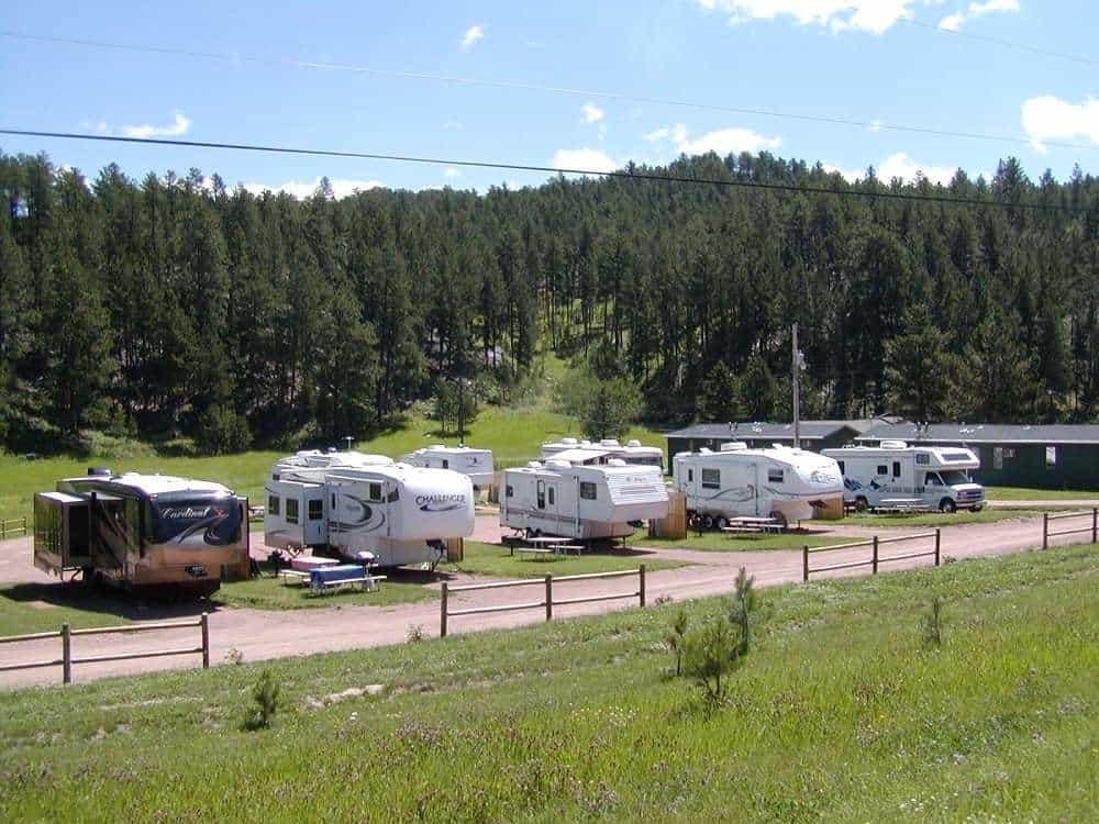 Whispering Winds Cottages and Campsites