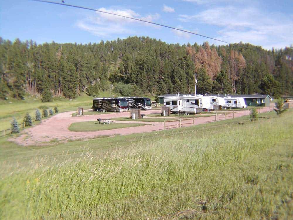 Whispering Winds Cottages and Campsites