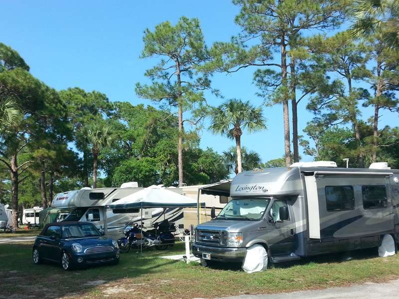 Road Runner Travel Resort