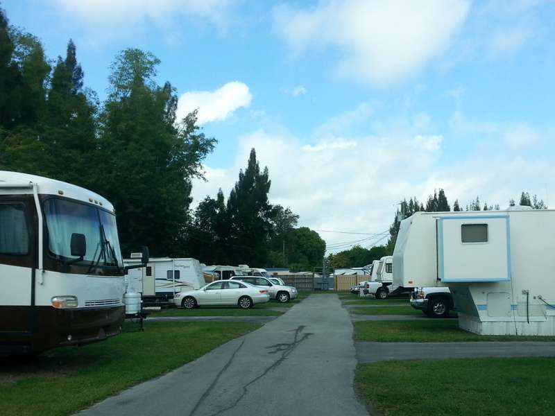 Ronny's RV Ranch & Mobile Home Park