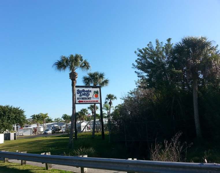 Sarasota Lakes RV Resort