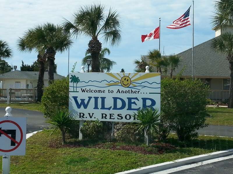 Sundance Lakes RV Resort