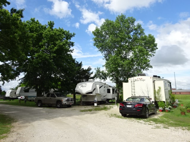 Sunshine Farm RV Park