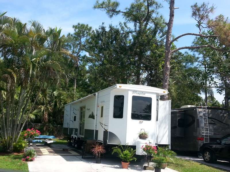 West Jupiter Camping Resort