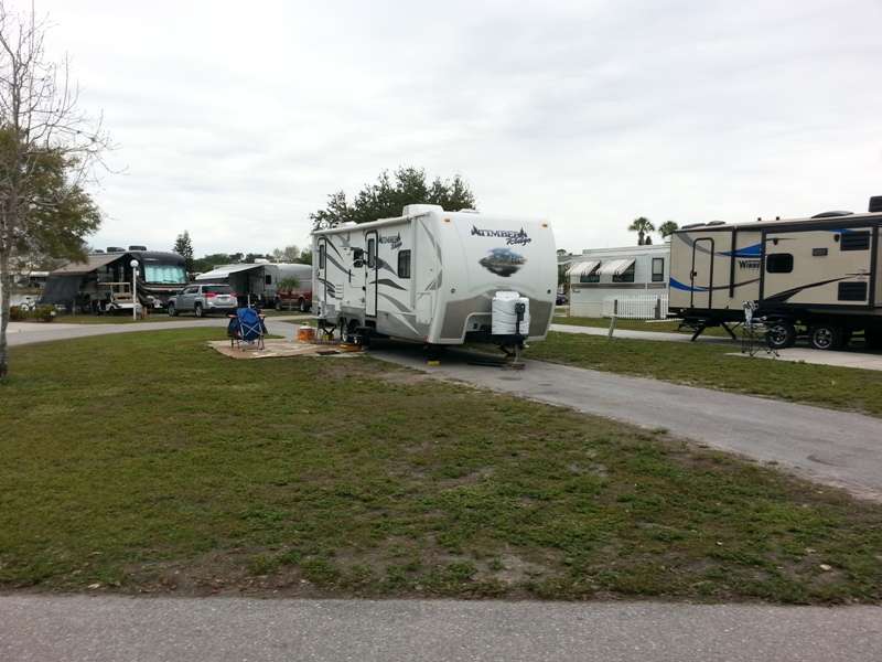 Winter Quarters Manatee RV Resort