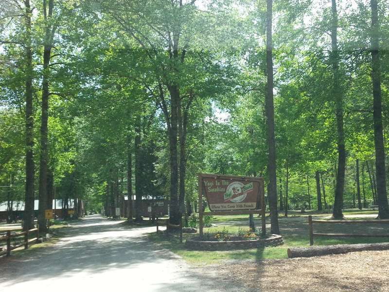 Yogi Bear's Jellystone Park Camp Resort Cherokee