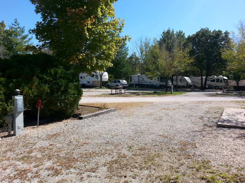 Acorn Acres RV Park & Villas