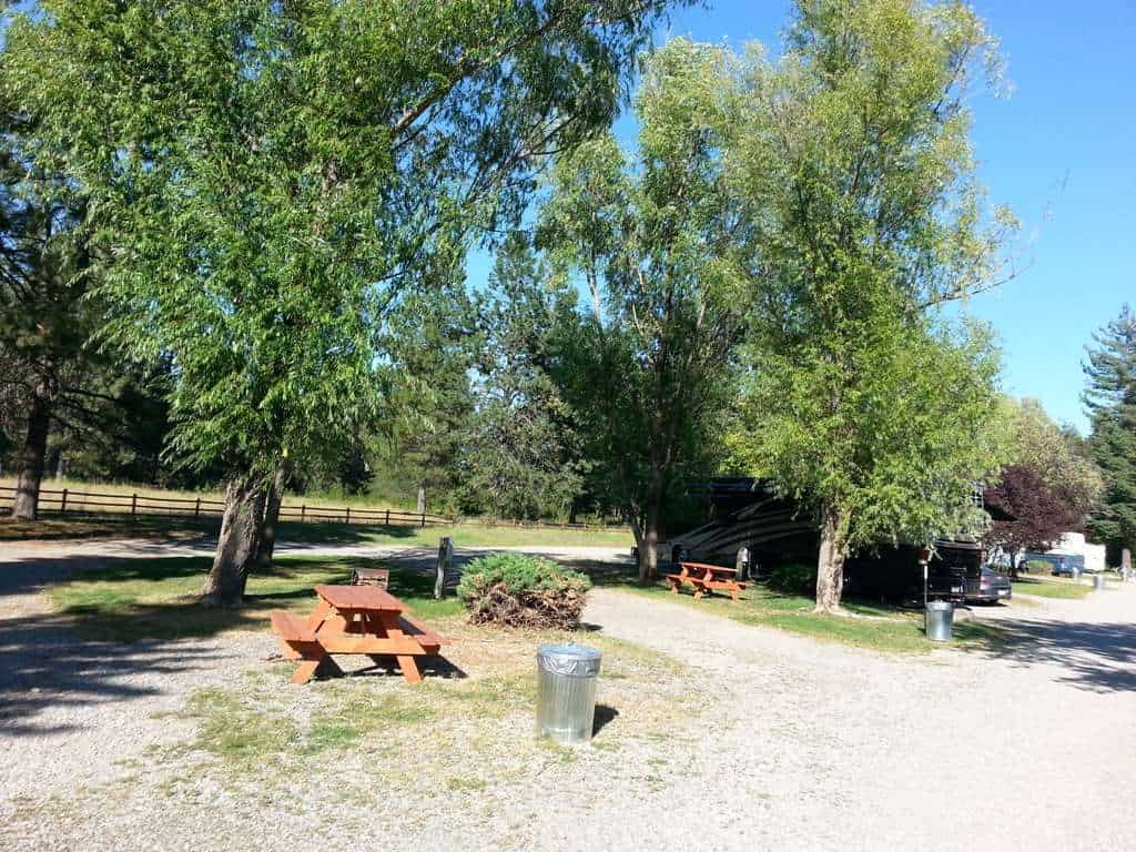 Alpine Country Store & RV Park