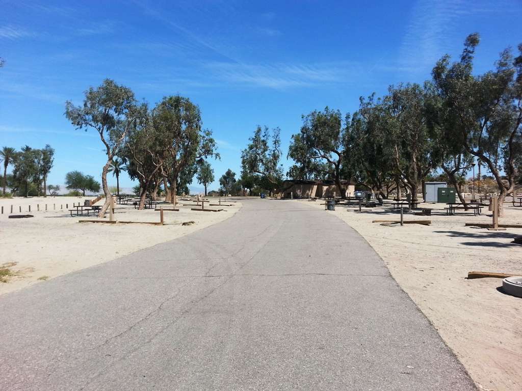 Lake Cahuilla Recreation Area Campground