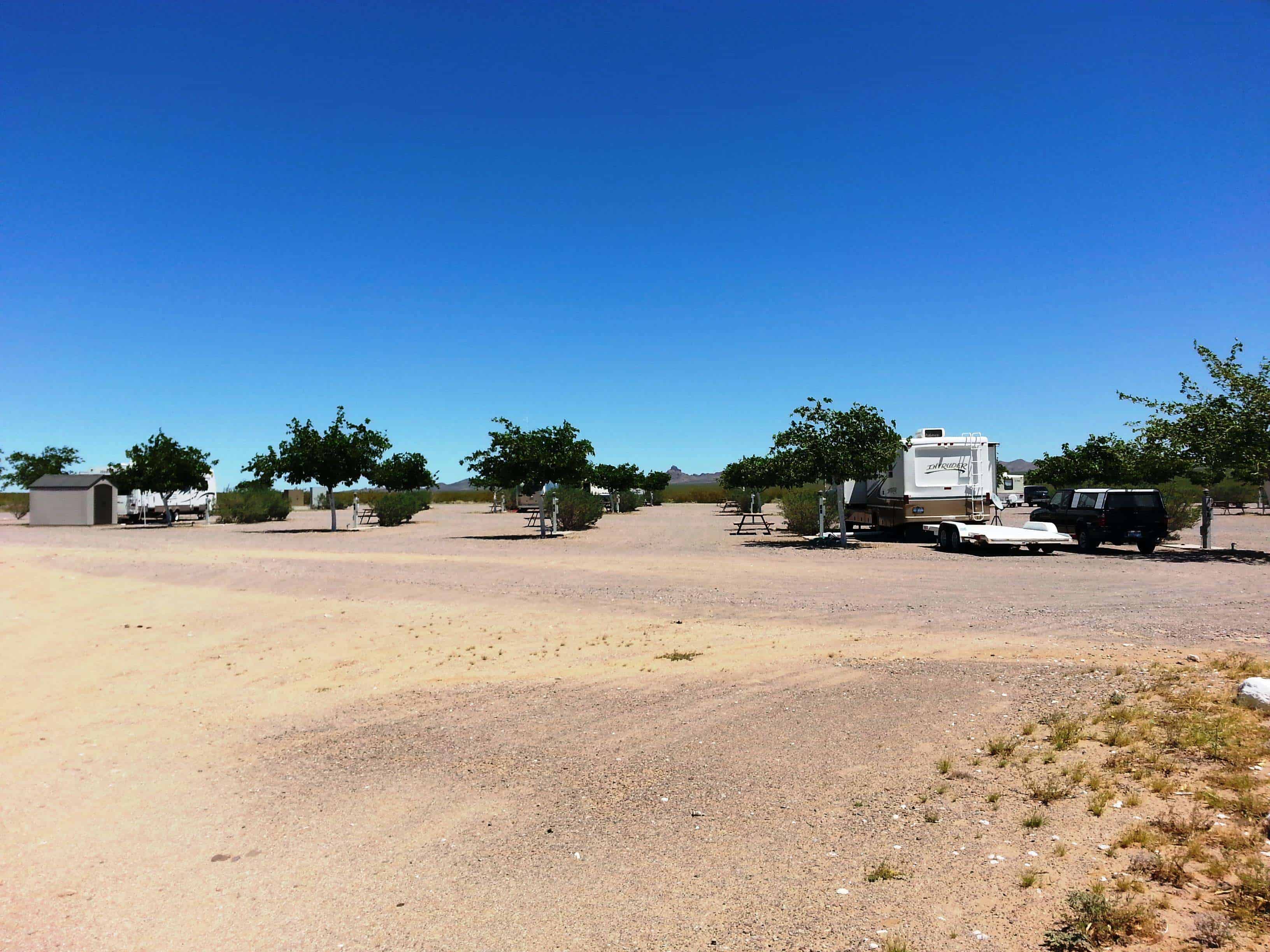 Cal Nev Ari Market & RV Park